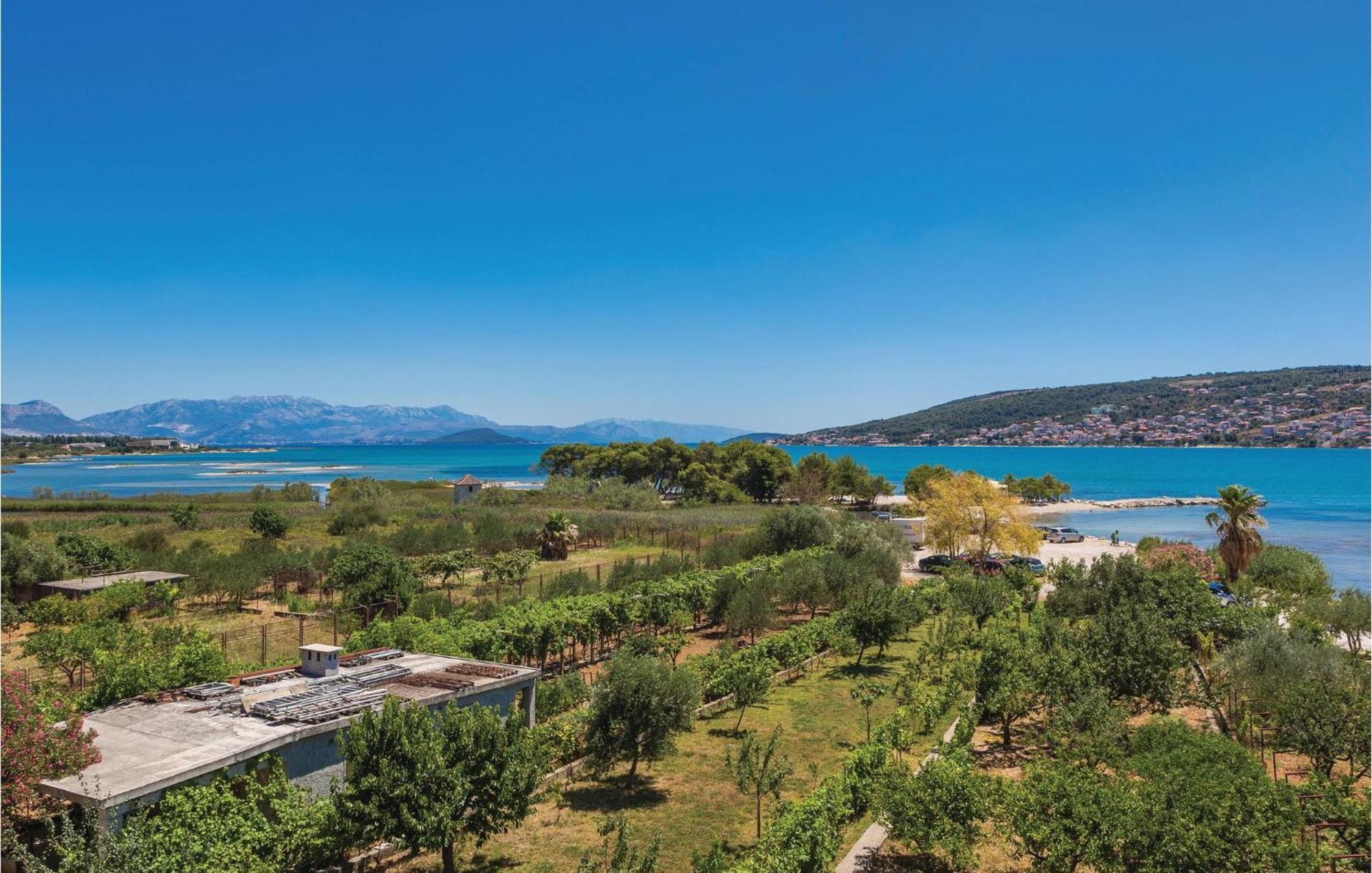 3 Bedroom Gorgeous Apartment In Trogir Ngoại thất bức ảnh