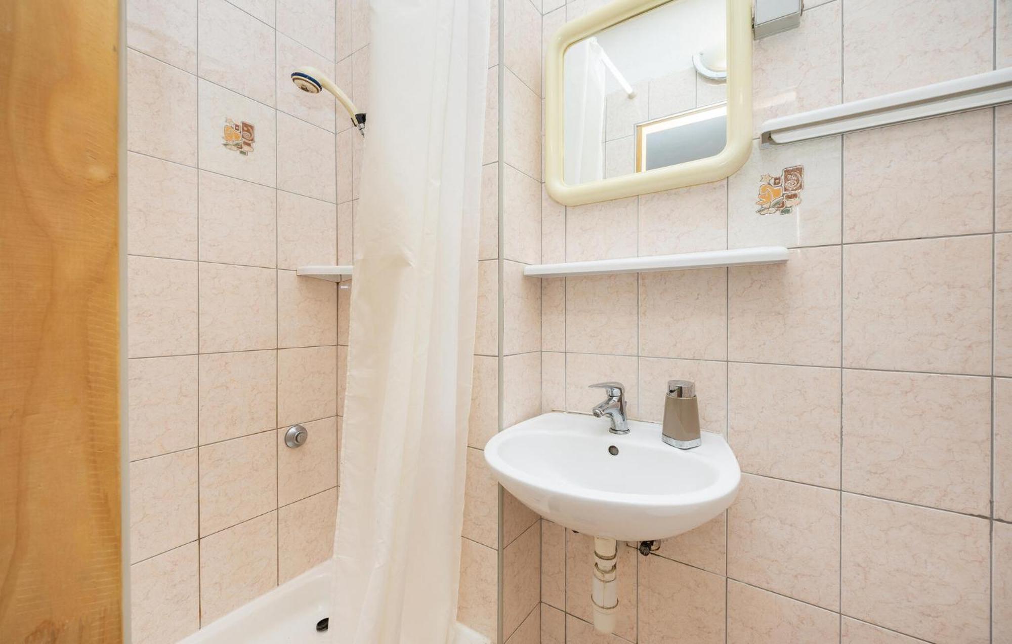 3 Bedroom Gorgeous Apartment In Trogir Ngoại thất bức ảnh