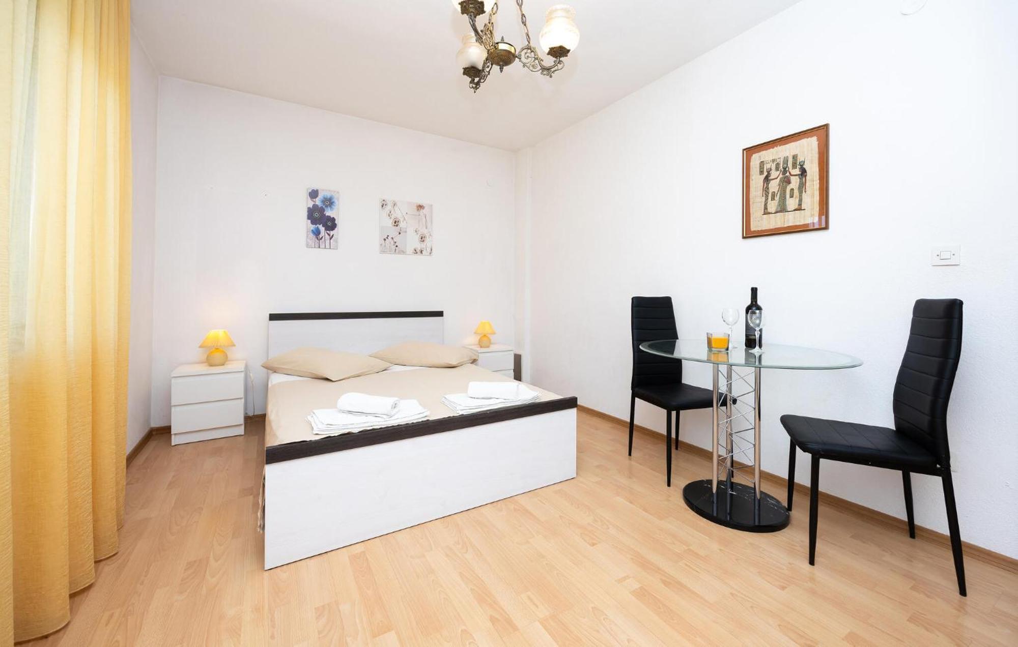 3 Bedroom Gorgeous Apartment In Trogir Ngoại thất bức ảnh