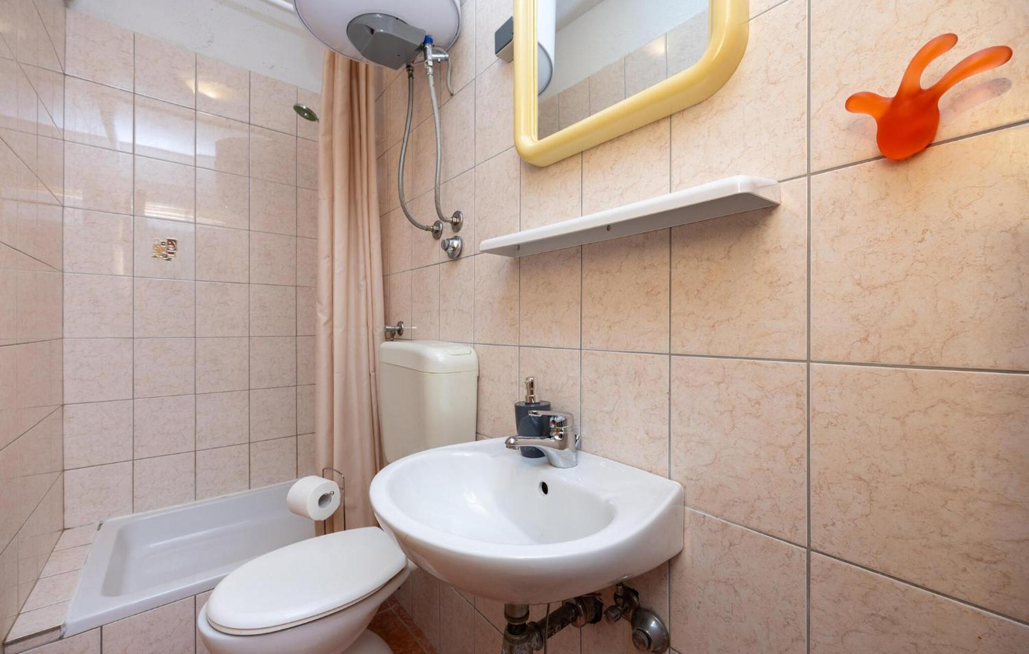 3 Bedroom Gorgeous Apartment In Trogir Ngoại thất bức ảnh