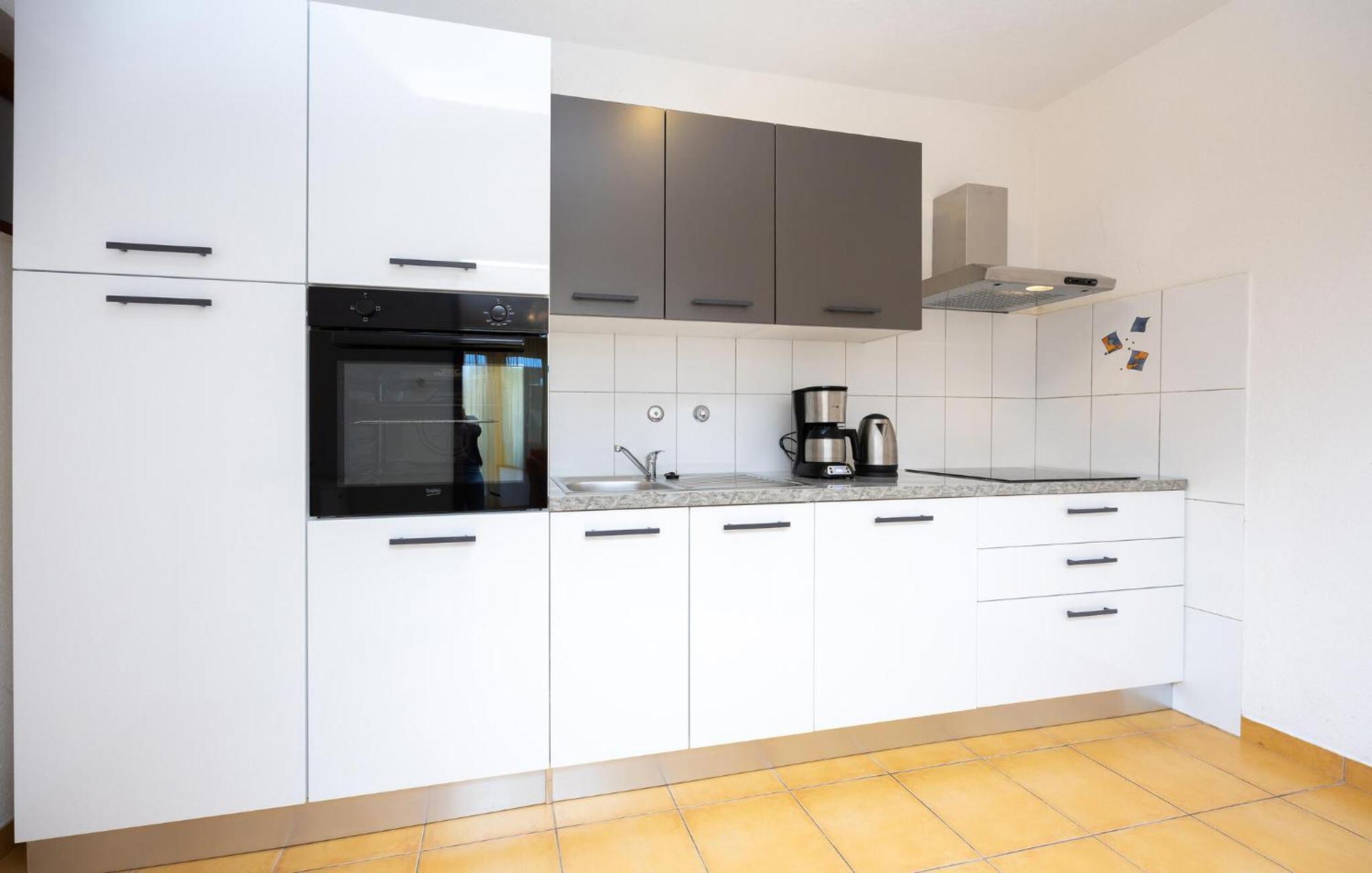 3 Bedroom Gorgeous Apartment In Trogir Ngoại thất bức ảnh